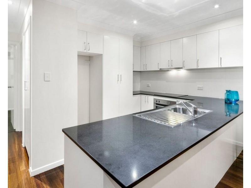 50 Galsworthy Street, Holland Park West QLD 4121