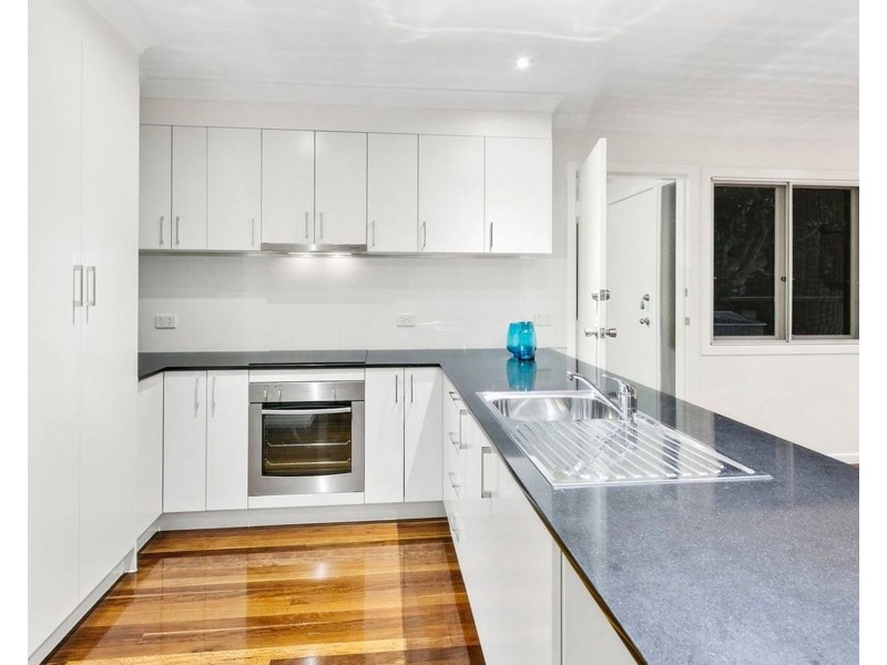 50 Galsworthy Street, Holland Park West QLD 4121