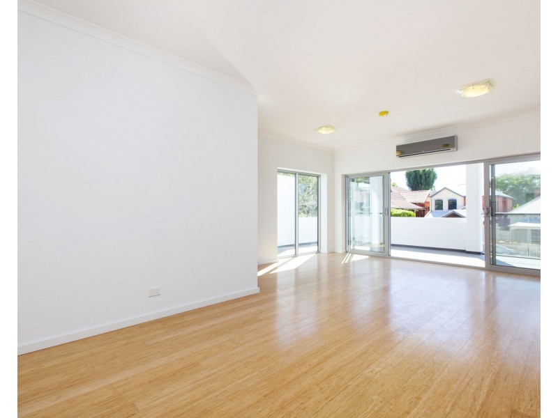 10/110 Cambridge Street, West Leederville WA 6007