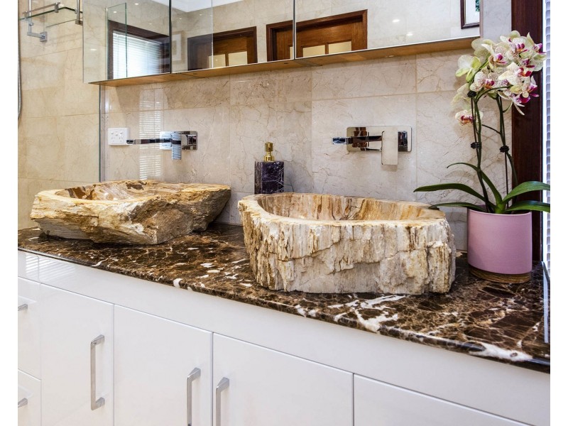 23 Sutherland Close N, Guildford WA 6055