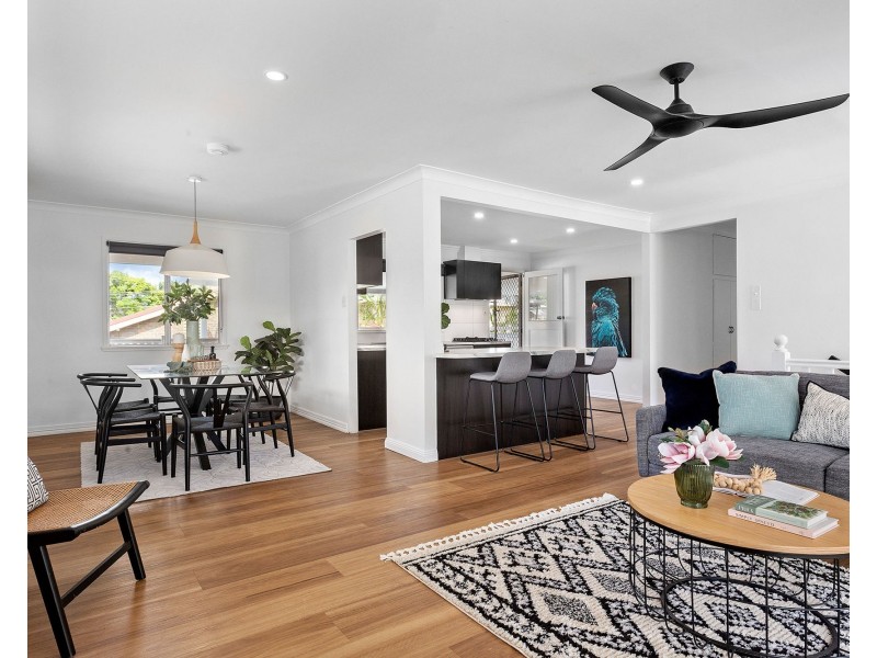 6 Tomanbil Court, Albany Creek QLD 4035