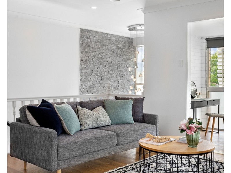 6 Tomanbil Court, Albany Creek QLD 4035