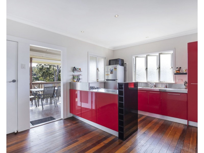 92 Barton Street, Everton Park QLD 4053