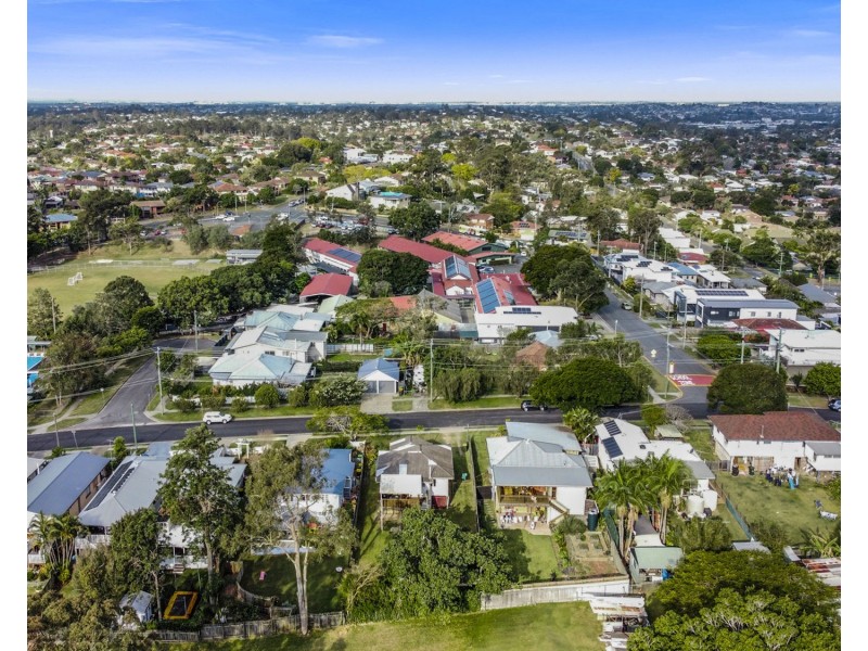92 Barton Street, Everton Park QLD 4053