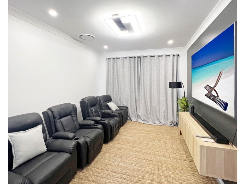 3 Albert Street, Rosewood QLD 4340