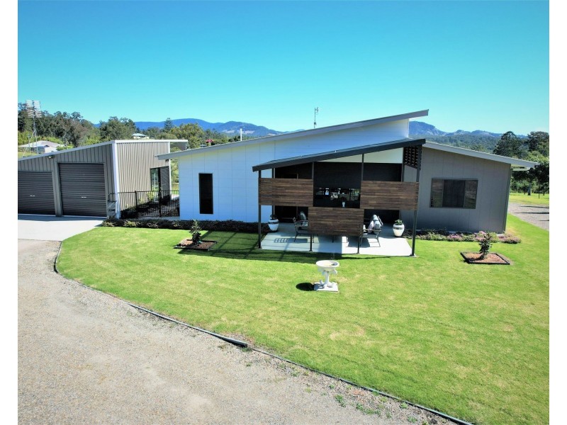 152 Lawson Road, Pie Creek QLD 4570