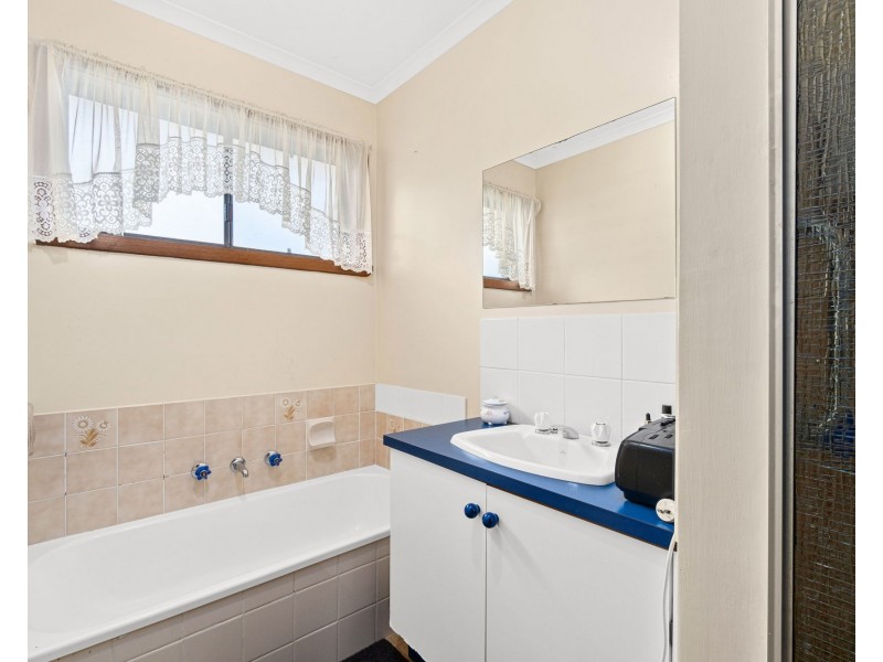 1/40 Wood St, Rosedale VIC 3847