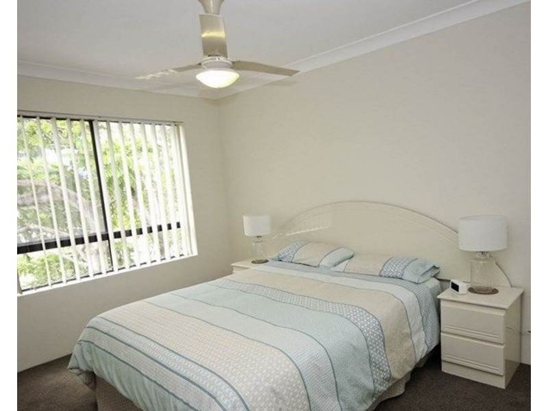 35/11 Owens Lane, Southport QLD 4215