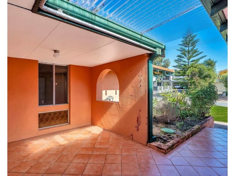 8 Ledger Street, Warnbro WA 6169
