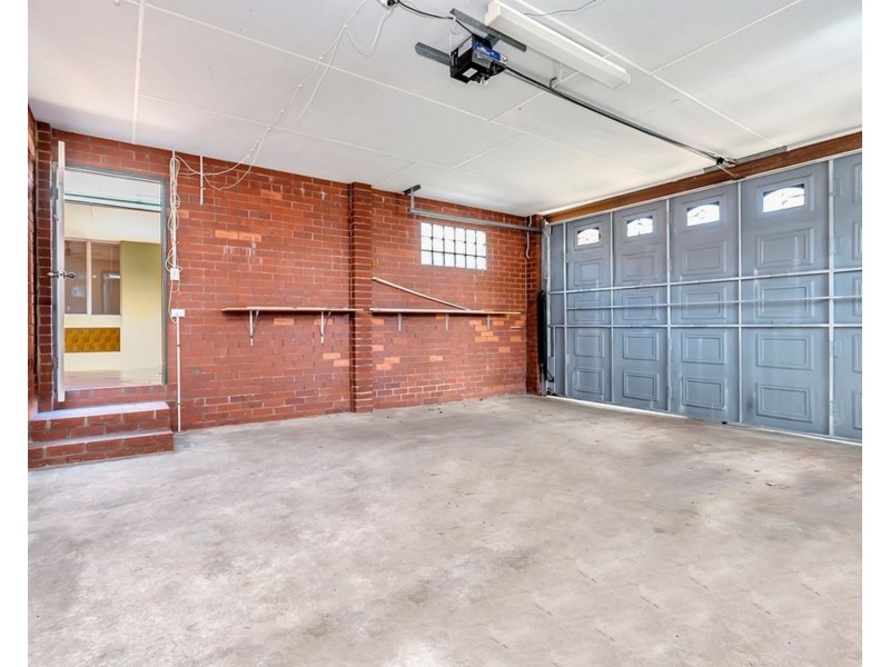 8 Ledger Street, Warnbro WA 6169