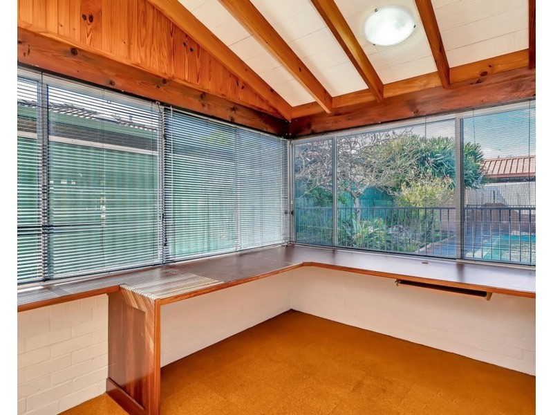 8 Ledger Street, Warnbro WA 6169