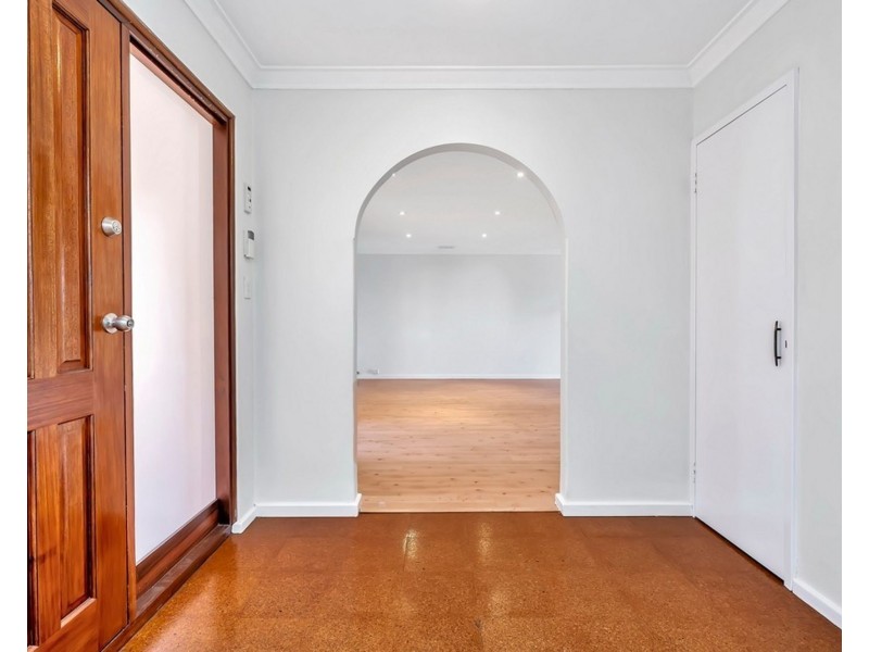8 Ledger Street, Warnbro WA 6169