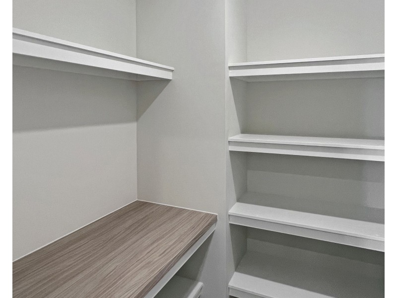 24 Helena Street, Spring Mountain QLD 4124