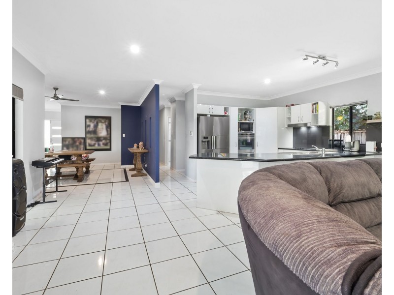 22 Montalbion Avenue, Trinity Park QLD 4879