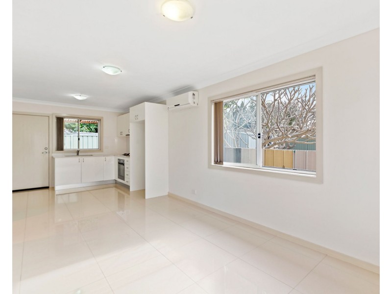9a Arthur Street, Carlton NSW 2218