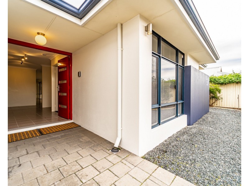37 Wanderer Parkway, Baldivis WA 6171