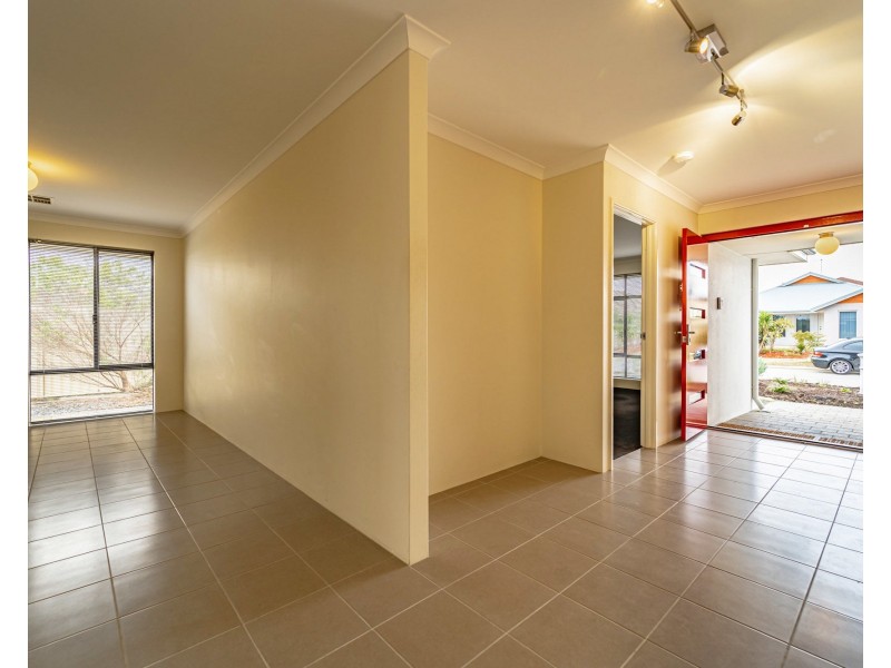 37 Wanderer Parkway, Baldivis WA 6171
