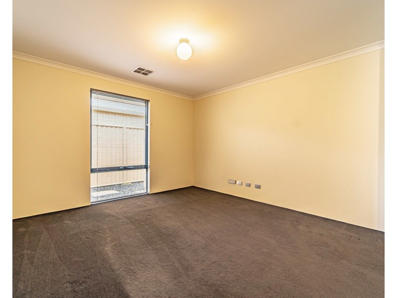 37 Wanderer Parkway, Baldivis WA 6171