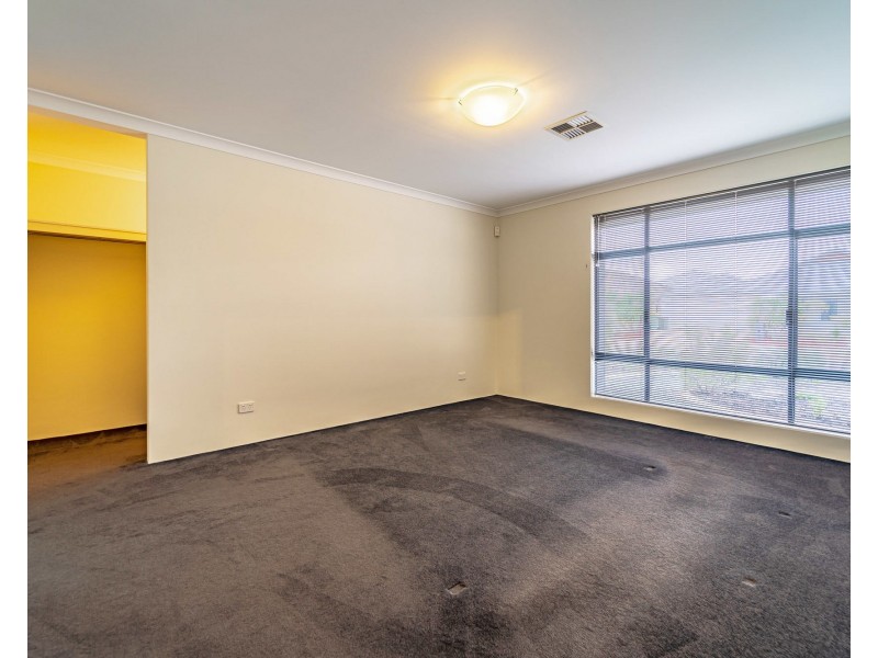 37 Wanderer Parkway, Baldivis WA 6171