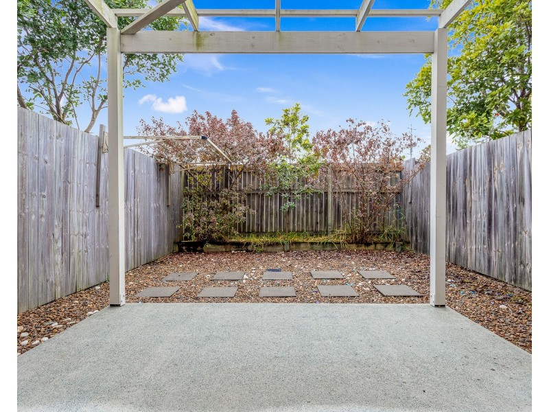 10/11 Thistledome Street, Morayfield QLD 4506