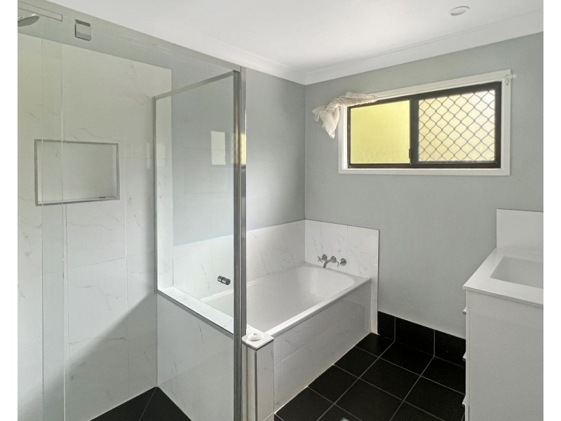 6 Tindle Street, Redbank Plains QLD 4301