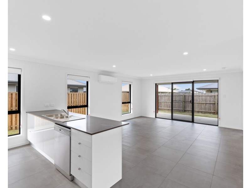 13 Swallowtail Street, Rosewood QLD 4340