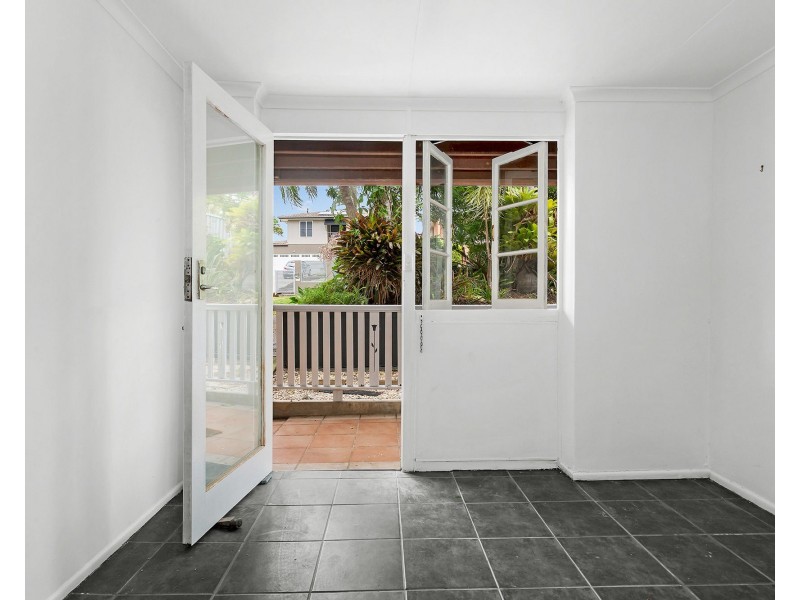 20 Hakea Street, Everton Hills QLD 4053