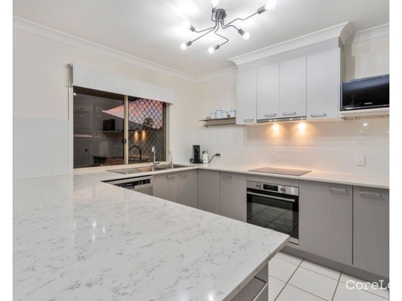 33 Goldcrest Drive, Upper Coomera QLD 4209