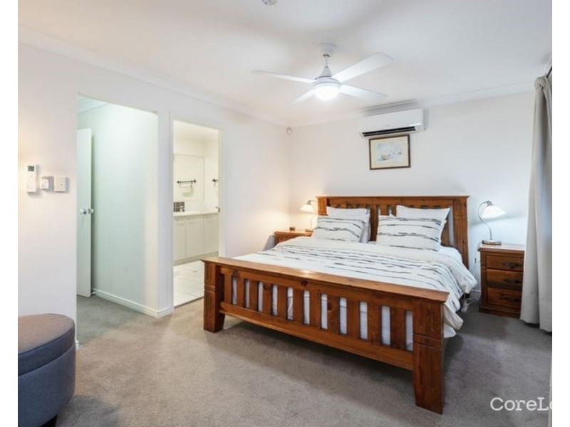 33 Goldcrest Drive, Upper Coomera QLD 4209
