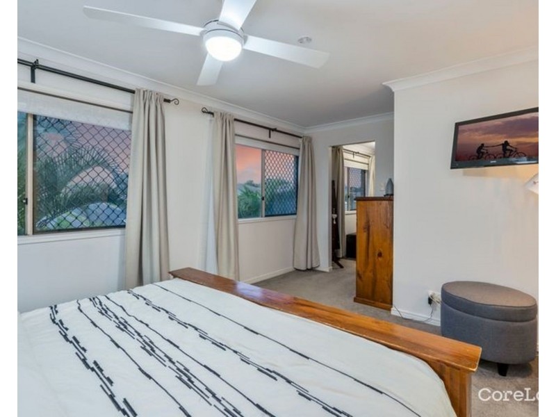 33 Goldcrest Drive, Upper Coomera QLD 4209