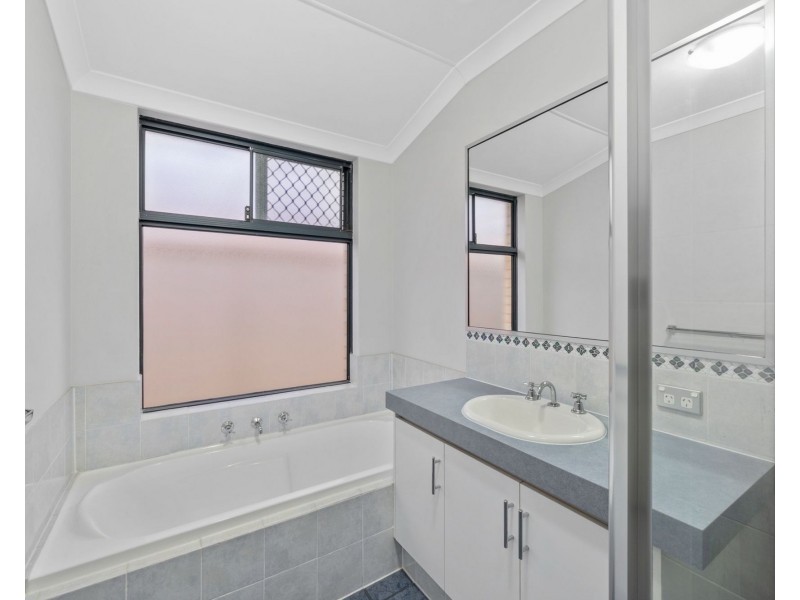 13 MCIVER WAY, Baldivis WA 6171