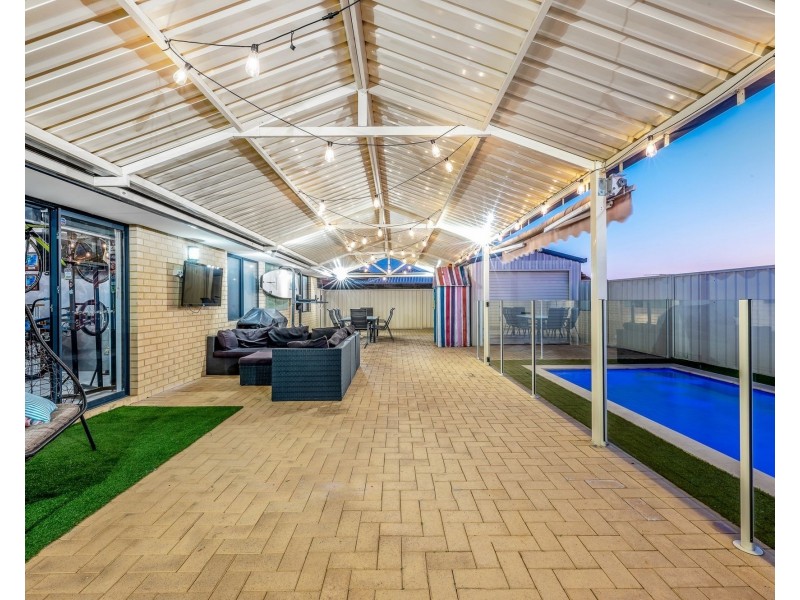 13 MCIVER WAY, Baldivis WA 6171