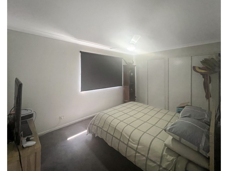 32 Dellvene Cres, Rosewood QLD 4340