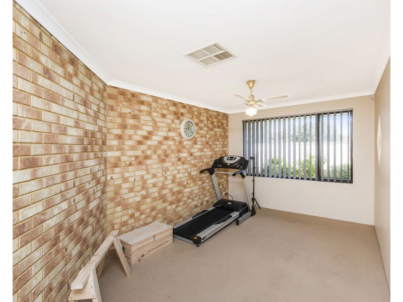 25 Elphick Street, Gosnells WA 6110