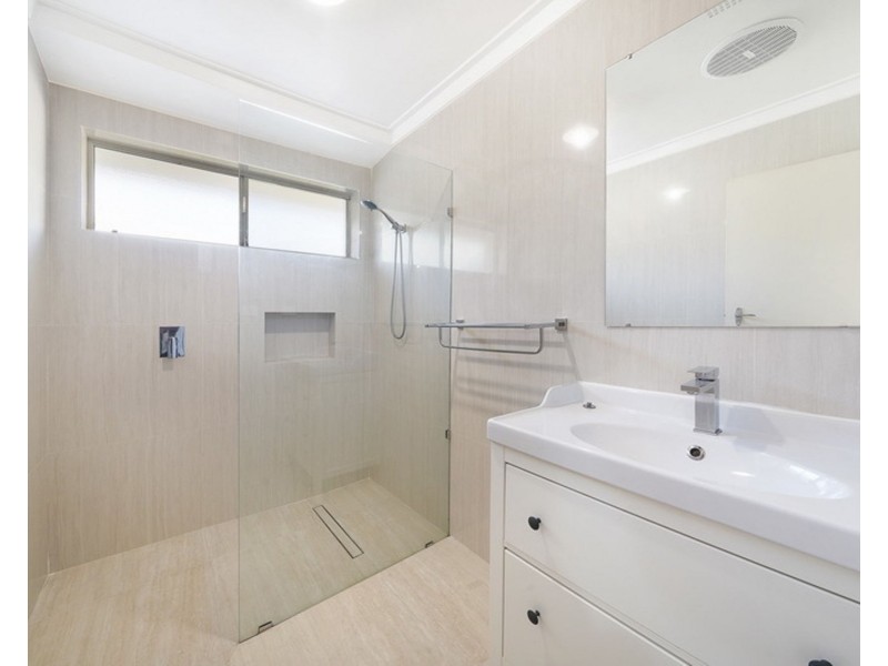 16 Yulan Court, Huntingdale WA 6110