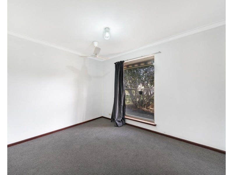 16 Yulan Court, Huntingdale WA 6110