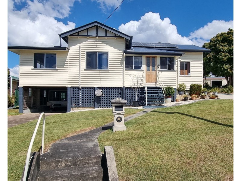 2 ANDREW STREET, Gympie QLD 4570