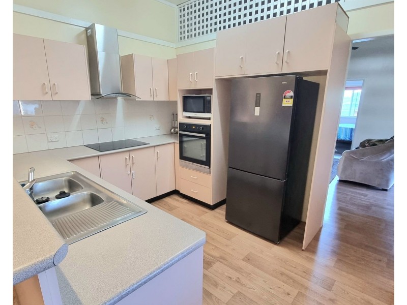 2 ANDREW STREET, Gympie QLD 4570