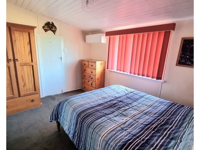 2 ANDREW STREET, Gympie QLD 4570