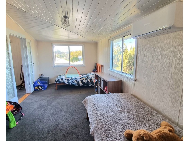 2 ANDREW STREET, Gympie QLD 4570