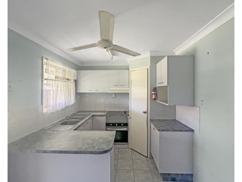 25 Dellvene Cres, Rosewood QLD 4340