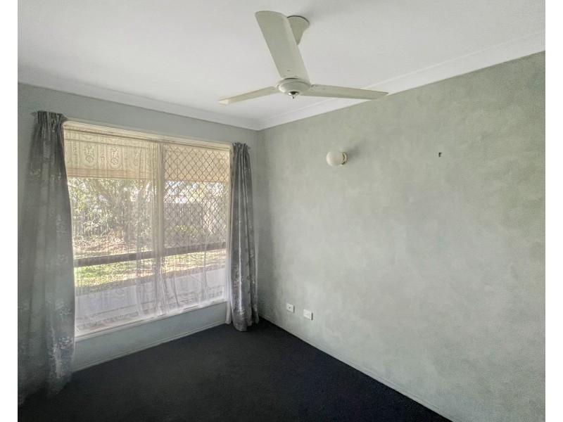 25 Dellvene Cres, Rosewood QLD 4340