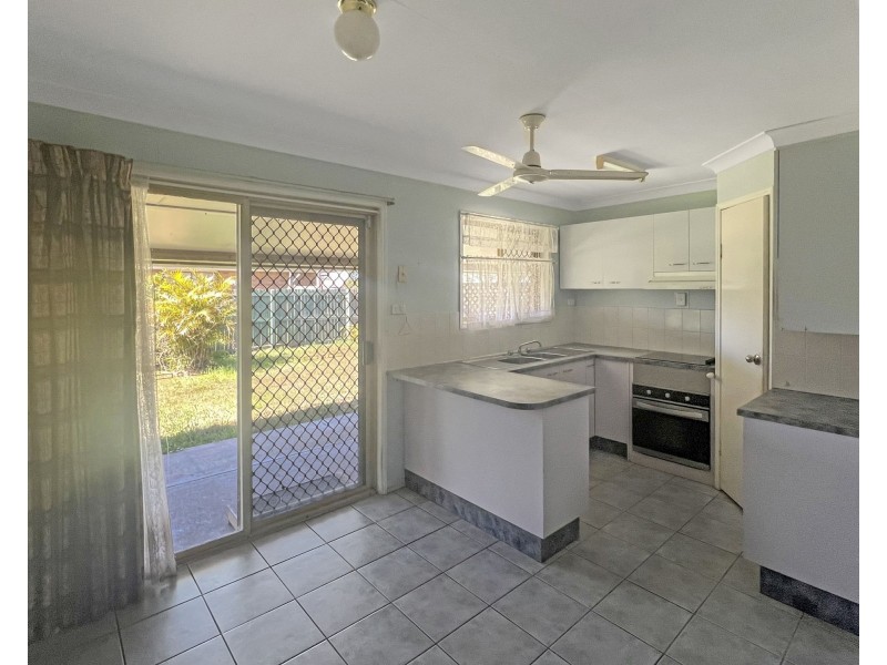 25 Dellvene Cres, Rosewood QLD 4340