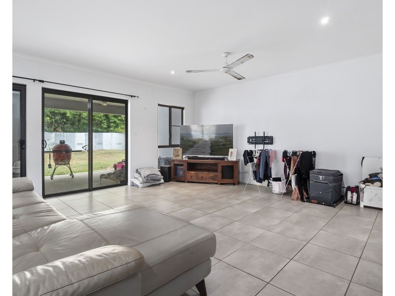 16 Captain Cook Highway, Wangetti QLD 4877