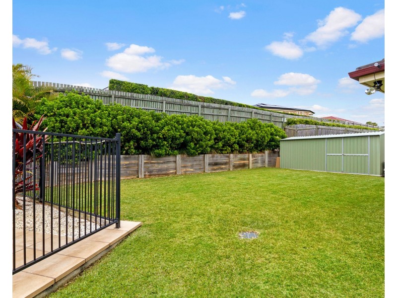 96 Lancewood Drive, Albany Creek QLD 4035