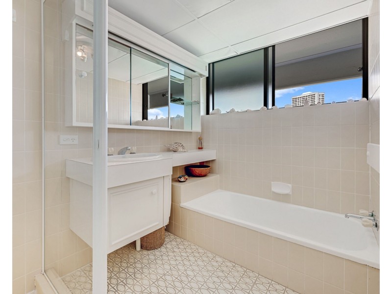 51/20 Commodore Drive, Paradise Waters QLD 4217