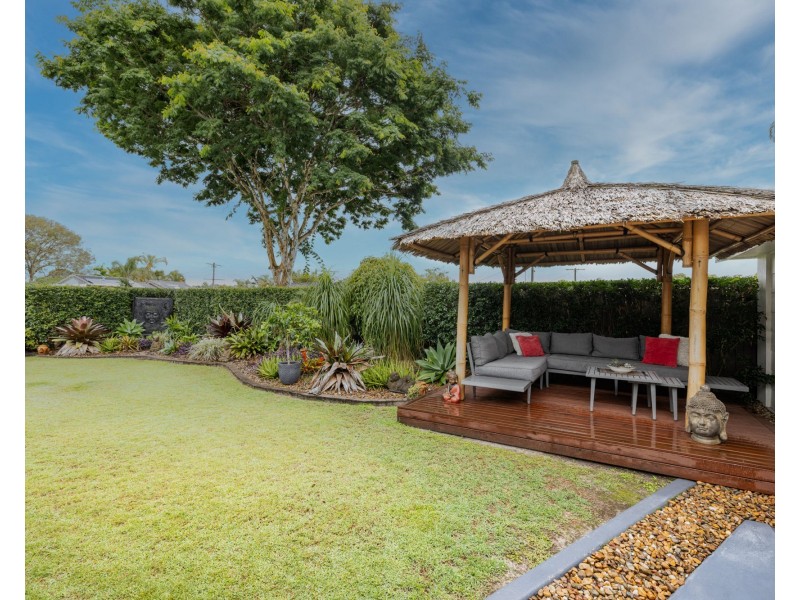 13 Bryant Street, Beachmere QLD 4510
