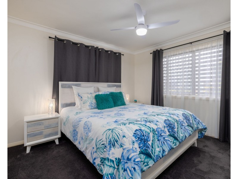 13 Bryant Street, Beachmere QLD 4510