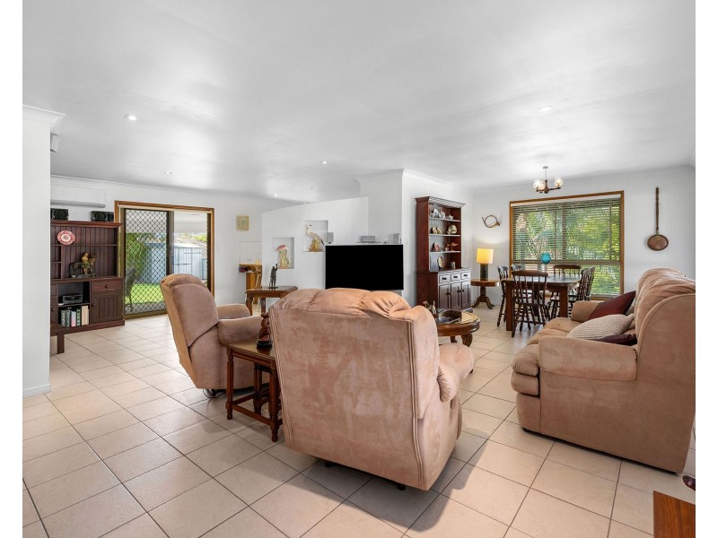 54 Pinewood Street, Capalaba QLD 4157