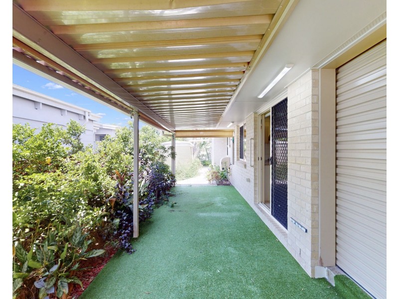 1/9 Progress Avenue, Beachmere QLD 4510